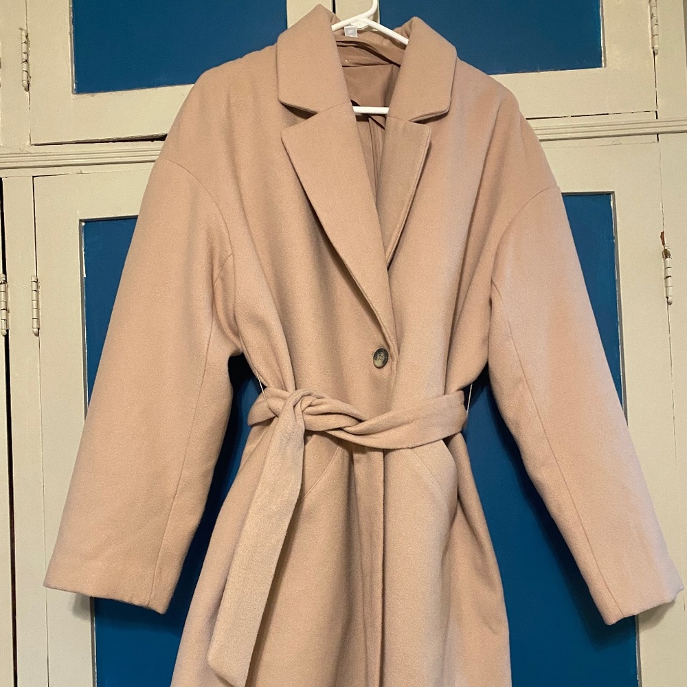 Elizabeth and James coat